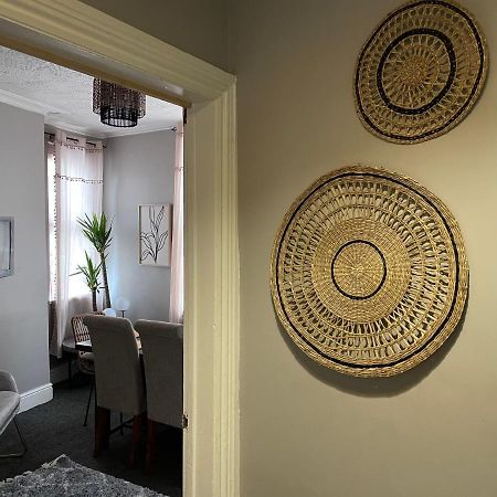 Perfect For Large Groups, Sleeps 15 Close To City Centre Sheffield Exterior photo